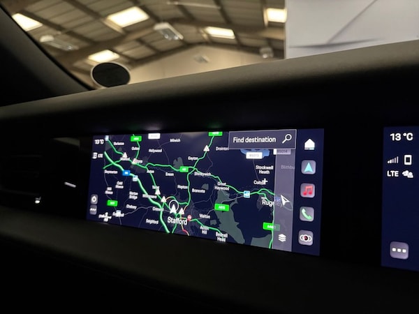Used Porsche Taycan 2023 for sale - 76190776: Photo 8