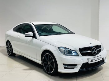 Used Mercedes-Benz C-Class 2013 for sale - 75992622: Photo