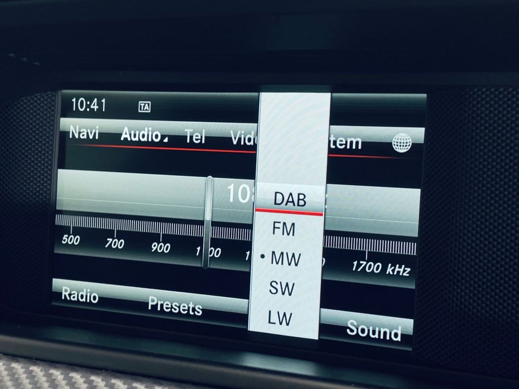 Used Mercedes-Benz C Class 2014 for sale - 77780141: Photo 17