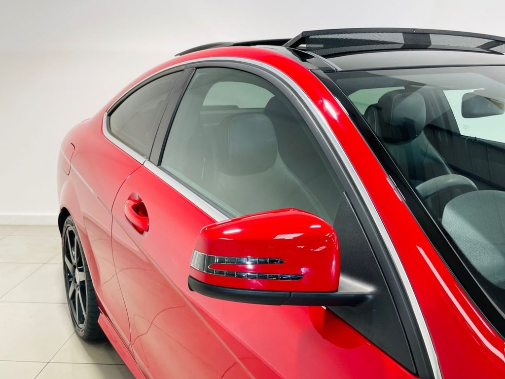 Used Mercedes-Benz C Class 2014 for sale - 77780141: Photo 31