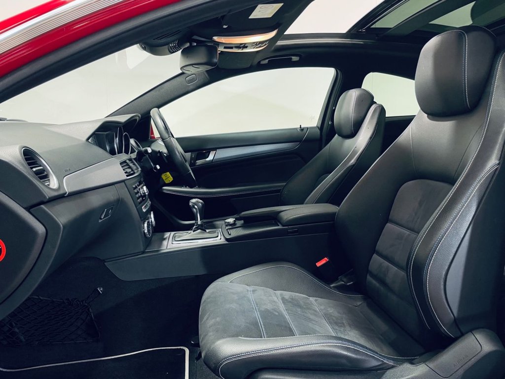 Used Mercedes-Benz C Class 2014 for sale - 77780141: Photo 4