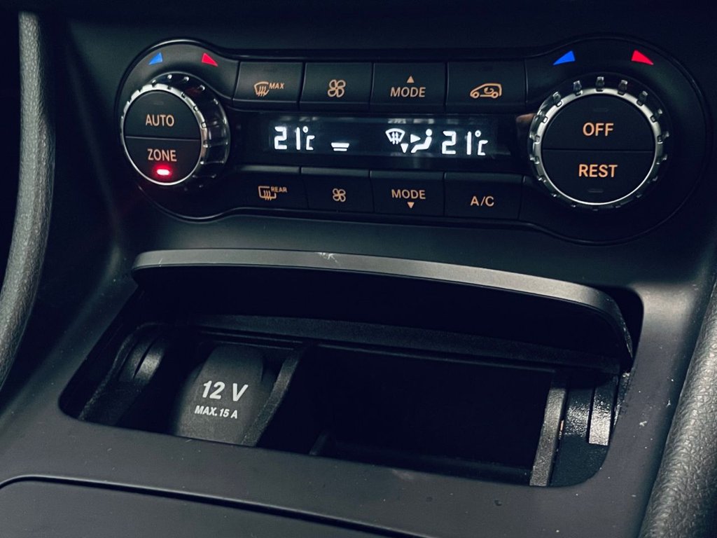 Used Mercedes-Benz GLA 2014 for sale - 77779935: Photo 21