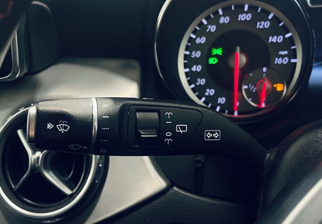 Used Mercedes-Benz GLA 2014 for sale - 77779935: Photo 38