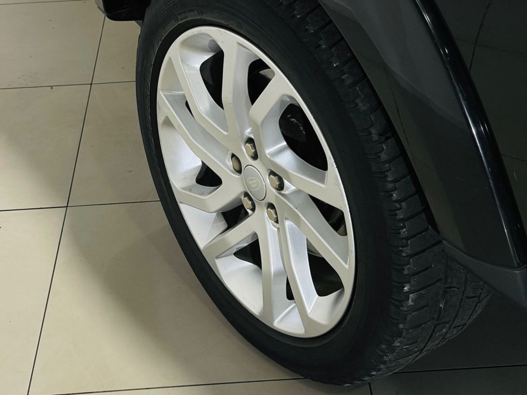 Used Land Rover Discovery 2016 for sale - 78036495: Photo 14