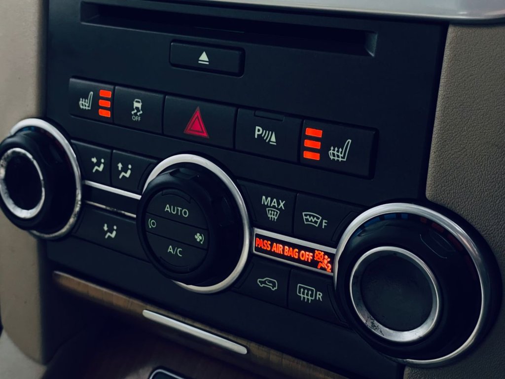 Used Land Rover Discovery 2016 for sale - 78036495: Photo 29