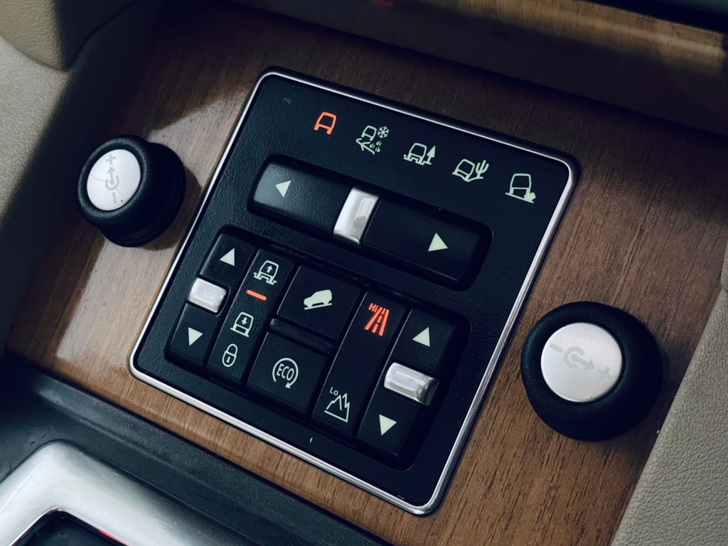 Used Land Rover Discovery 2016 for sale - 78036495: Photo 36