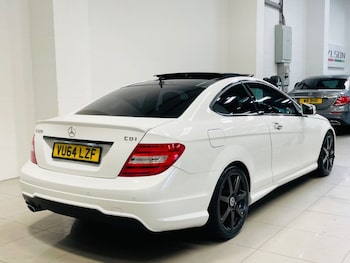 Used Mercedes-Benz C-Class 2014 for sale - 75527784: Photo