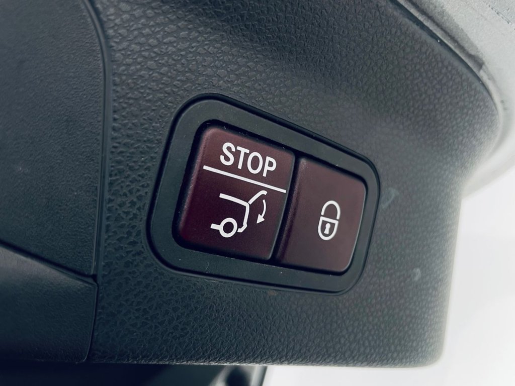 Used Mercedes-Benz GLC 2017 for sale - 77049100: Photo 28