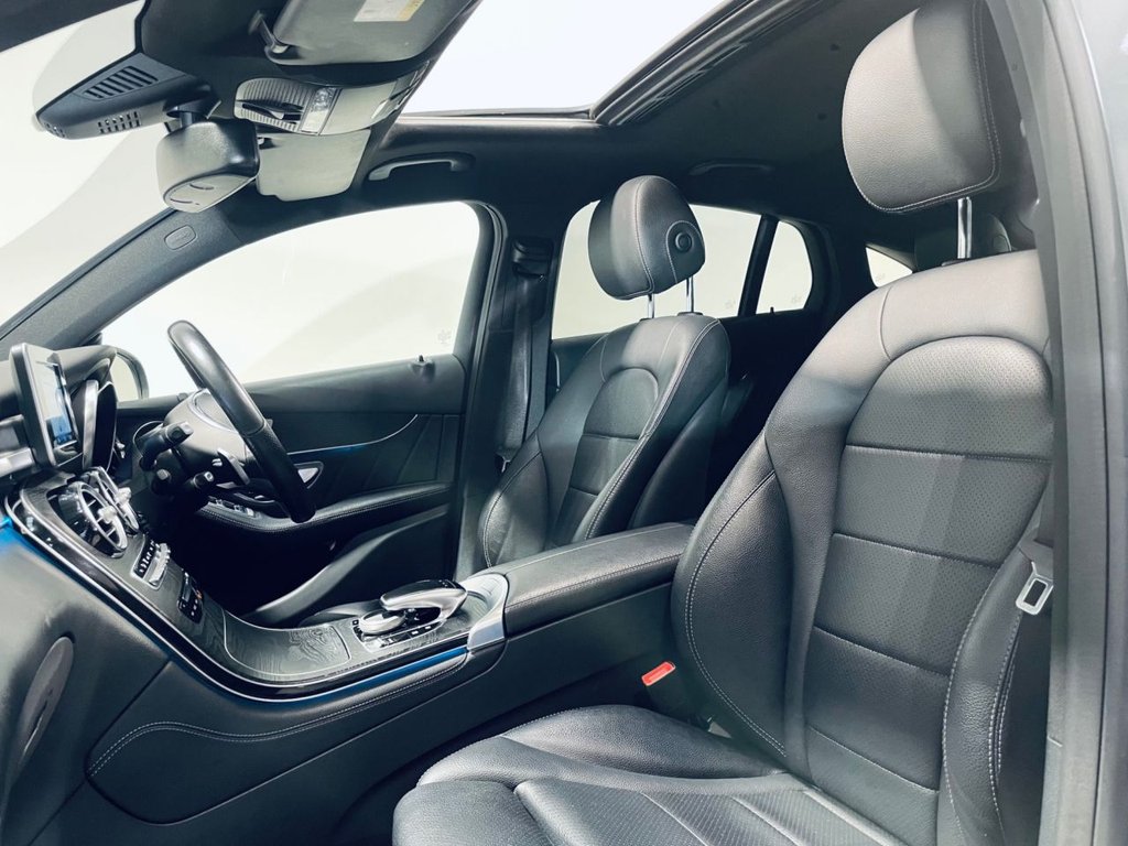 Used Mercedes-Benz GLC 2017 for sale - 77049100: Photo 4