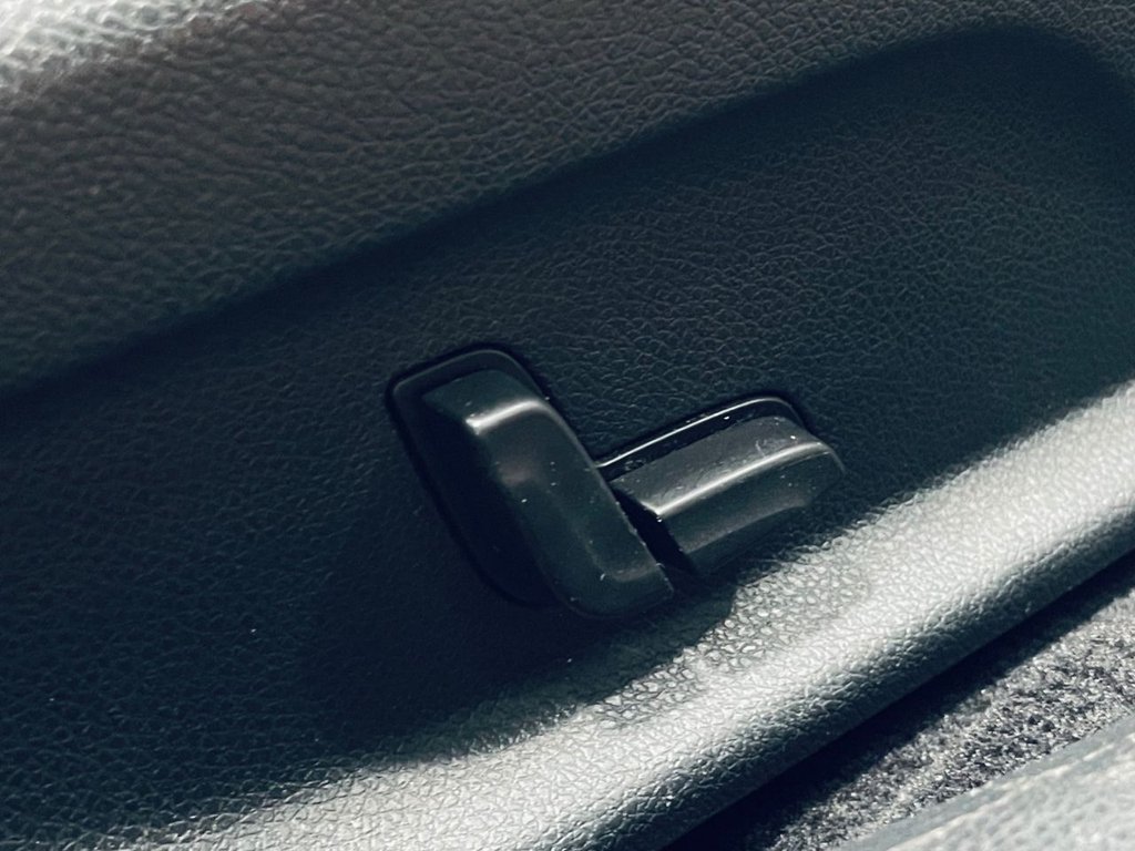 Used Mercedes-Benz C Class 2015 for sale - 77835418: Photo 22