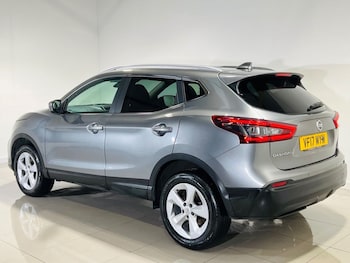 Used Nissan Qashqai 2017 for sale - 76474592: Photo