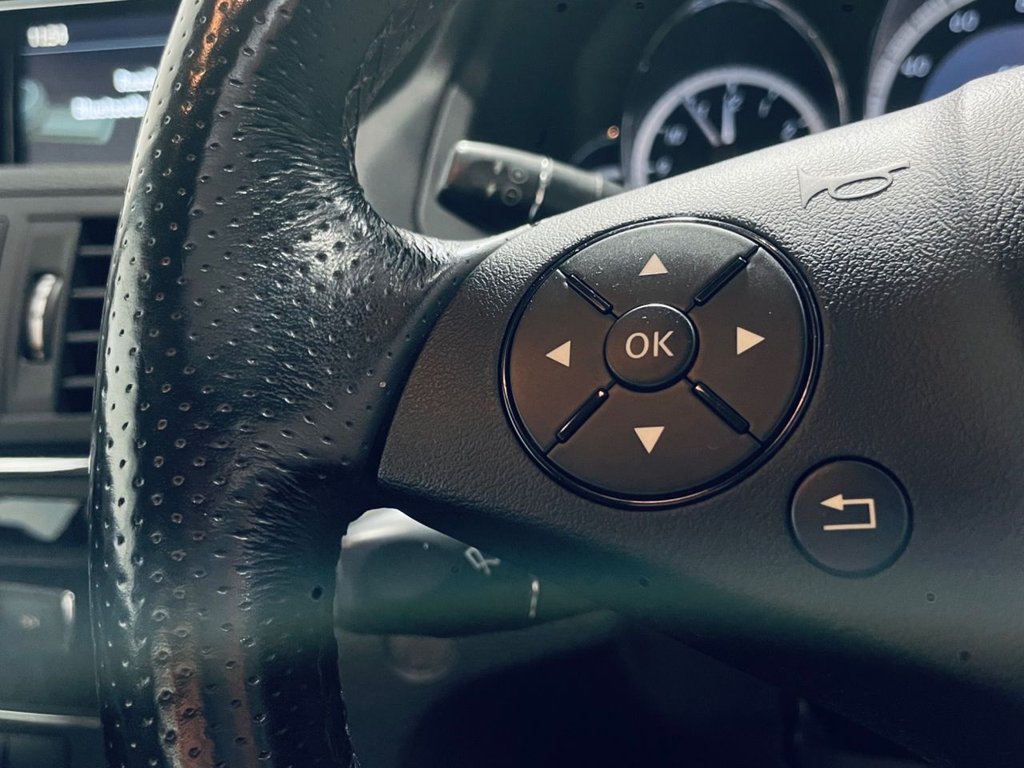 Used Mercedes-Benz E Class 2010 for sale - 76768624: Photo 10