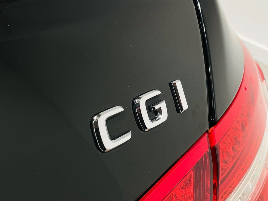 Used Mercedes-Benz E Class 2010 for sale - 76768624: Photo 30