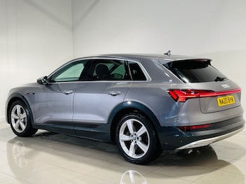 Used Audi e-tron 2020 for sale - 77049078: Photo