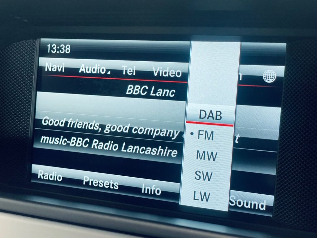 Used Mercedes-Benz C Class 2014 for sale - 76703729: Photo 14