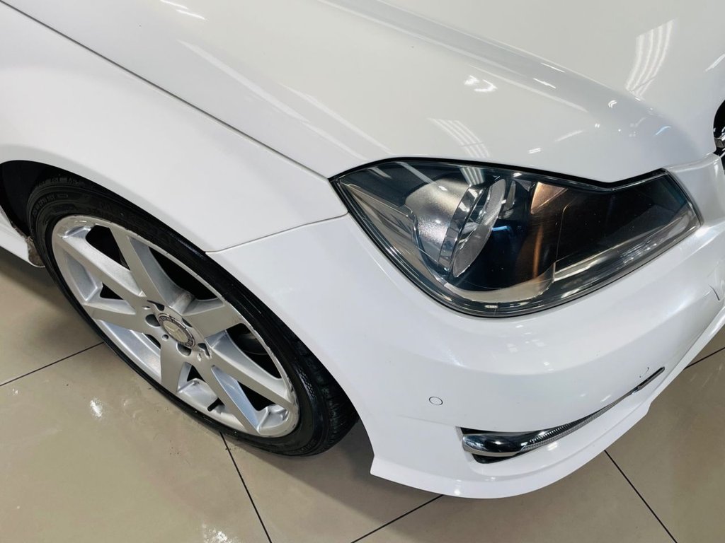Used Mercedes-Benz C Class 2014 for sale - 76703729: Photo 29