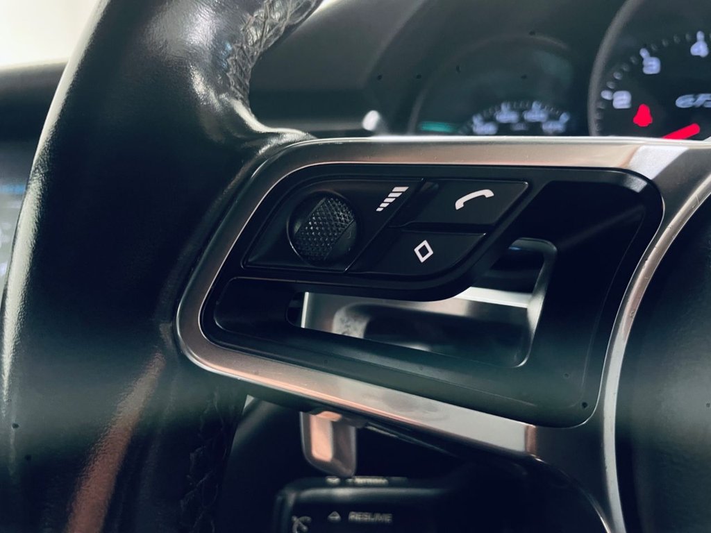 Used Porsche Macan 2018 for sale - 77627387: Photo 11