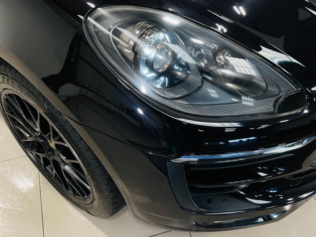 Used Porsche Macan 2018 for sale - 77627387: Photo 31