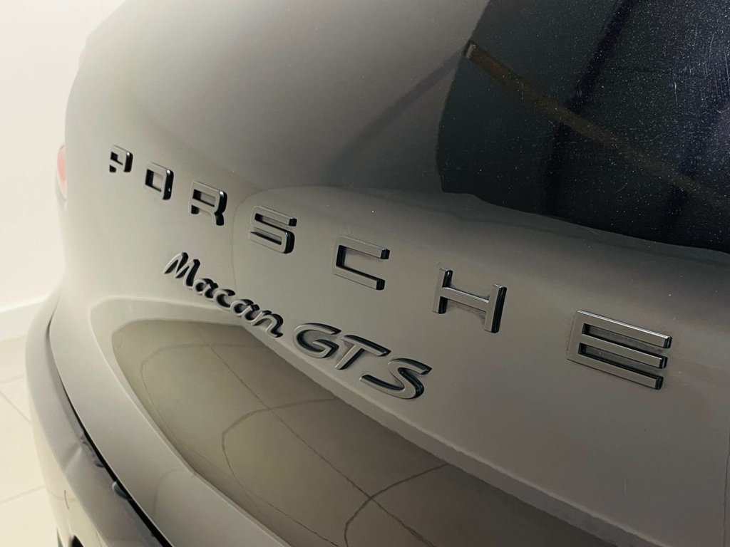 Used Porsche Macan 2018 for sale - 77627387: Photo 40