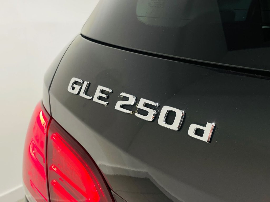 Used Mercedes-Benz GLE 2017 for sale - 77048827: Photo 32