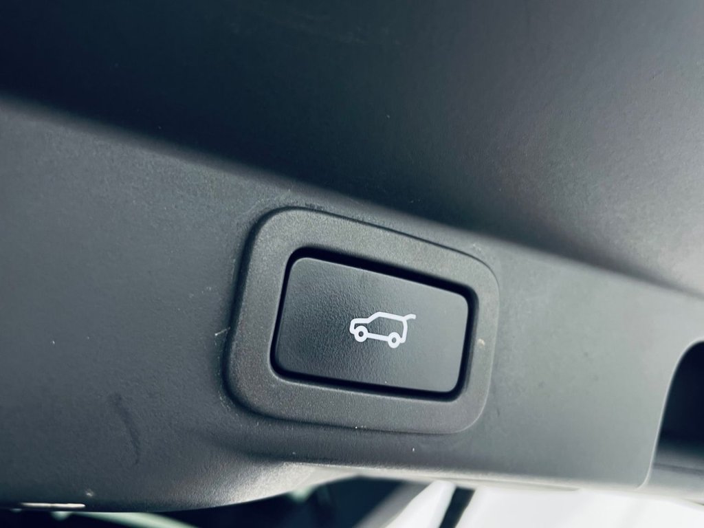 Used Land Rover Range Rover Sport 2018 for sale - 78036397: Photo 36