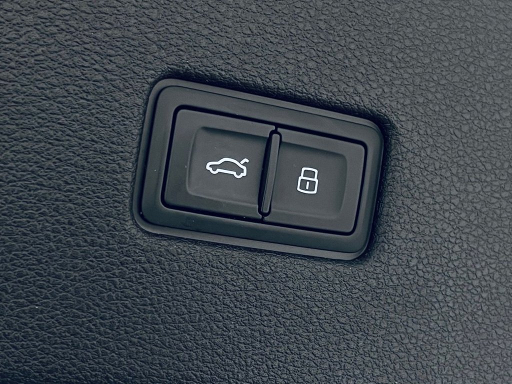 Used Audi Q8 2019 for sale - 77780299: Photo 32