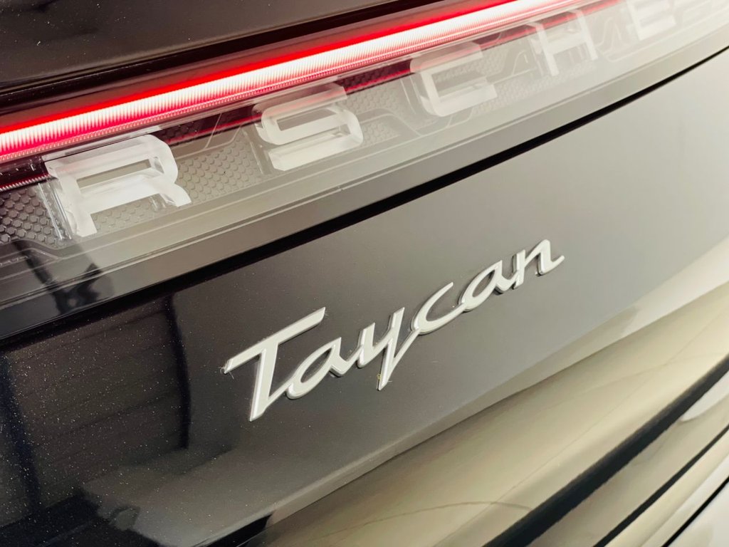 Used Porsche Taycan 2022 for sale - 75901843: Photo 34