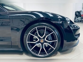 Used Porsche Taycan 2022 for sale - 75901843: Photo