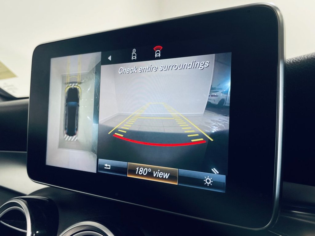 Used Mercedes-Benz GLC 2018 for sale - 77048707: Photo 3