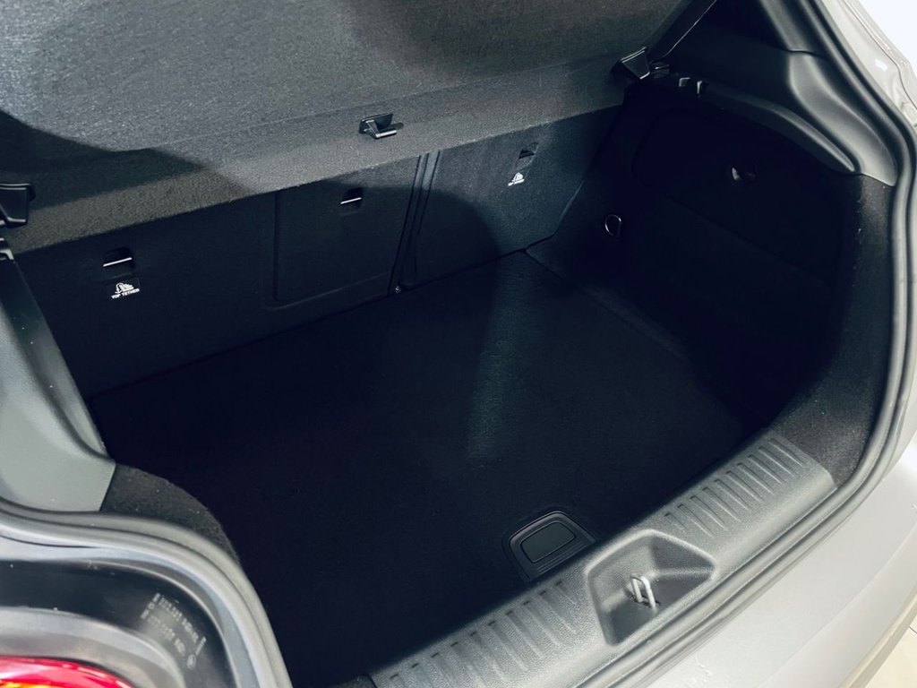 Used Mercedes-Benz A-Class 2015 for sale - 77048821: Photo 21