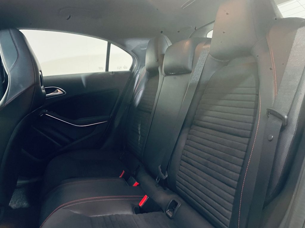 Used Mercedes-Benz A-Class 2015 for sale - 77048821: Photo 5