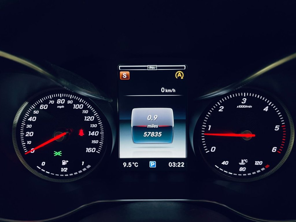 Used Mercedes-Benz C Class 2014 for sale - 76691367: Photo 16