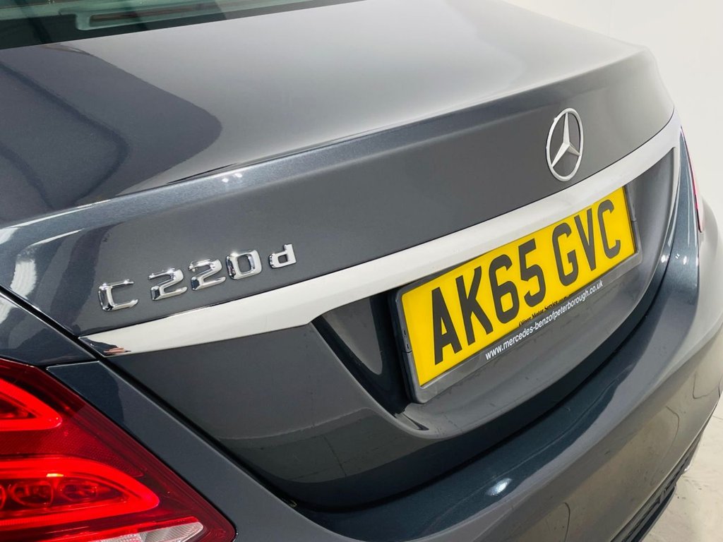 Used Mercedes-Benz C Class 2015 for sale - 77952463: Photo 38