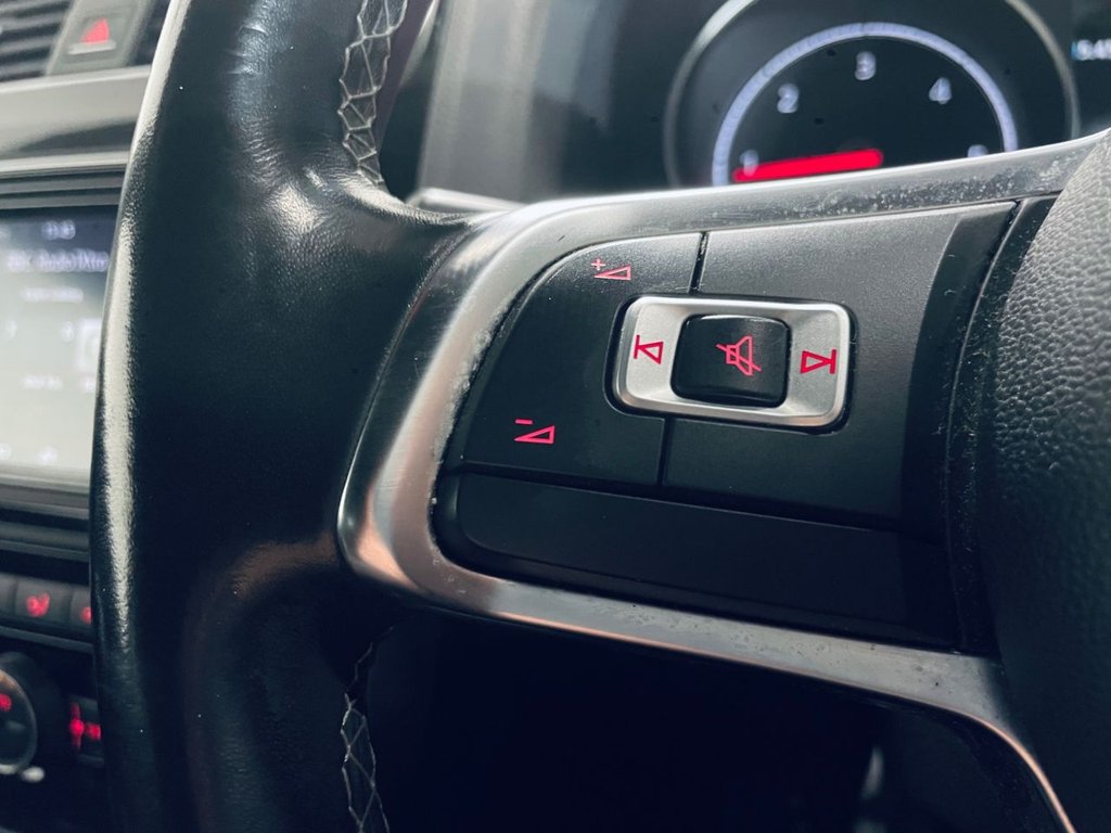 Used Volkswagen Scirocco 2017 for sale - 77145718: Photo 10