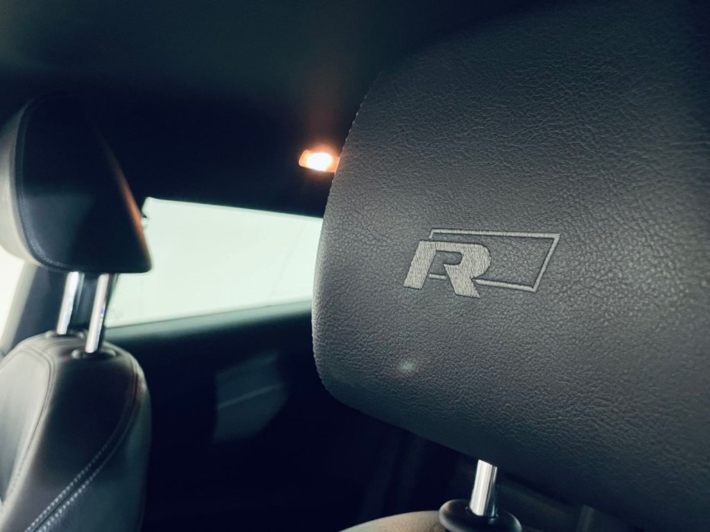 Used Volkswagen Scirocco 2017 for sale - 77145718: Photo 6