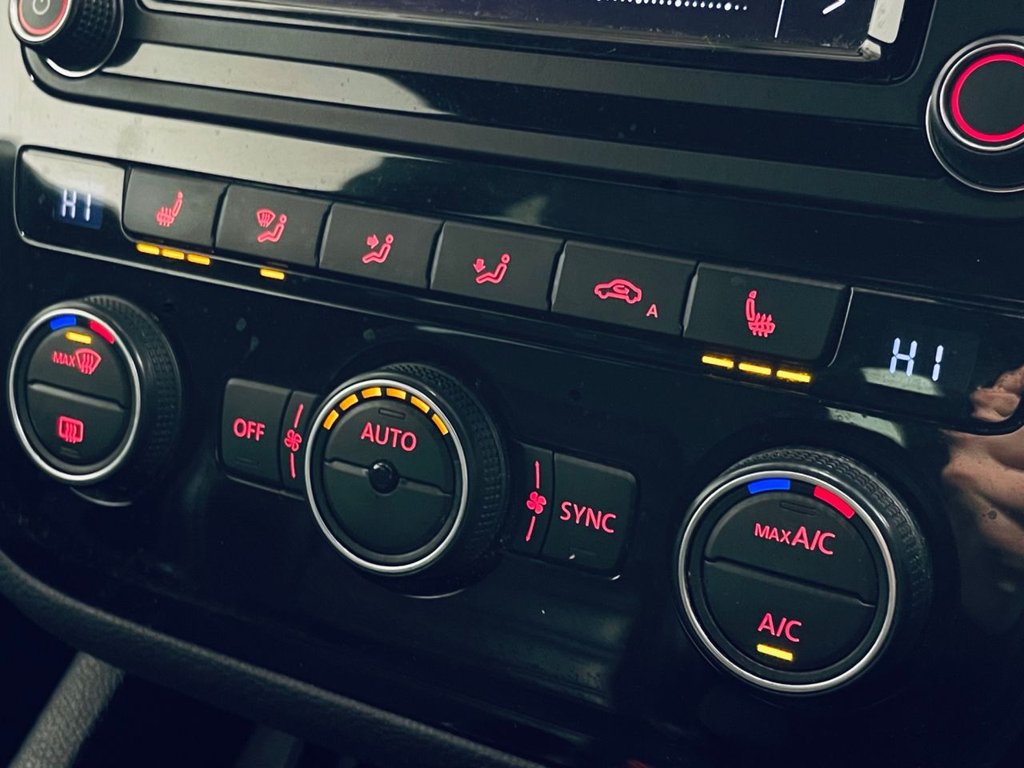 Used Volkswagen Scirocco 2017 for sale - 77145718: Photo 8