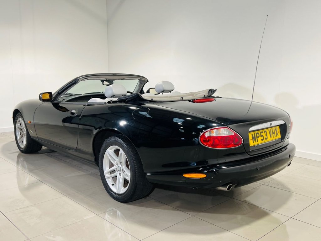 Used Jaguar XK 2018 for sale - 76333345: Photo 16