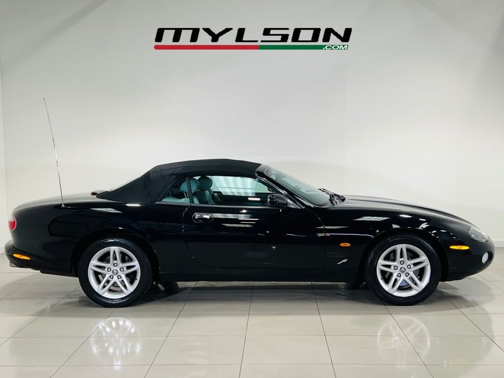 Used Jaguar XK 2018 for sale - 76333345: Photo 17
