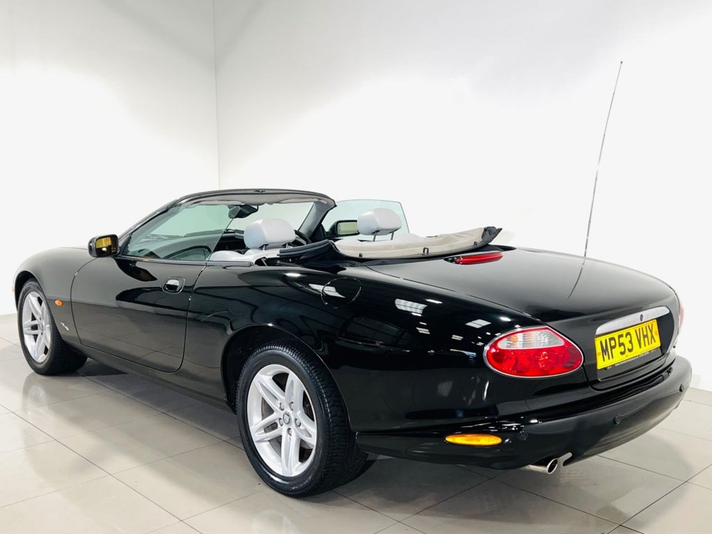 Used Jaguar XK 2018 for sale - 76333345: Photo 21