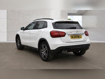Used Mercedes-Benz GLA 2018 for sale - 78543933: Photo