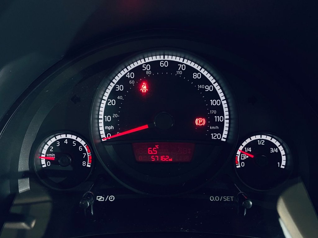 Used Volkswagen up! 2014 for sale - 77256109: Photo 12