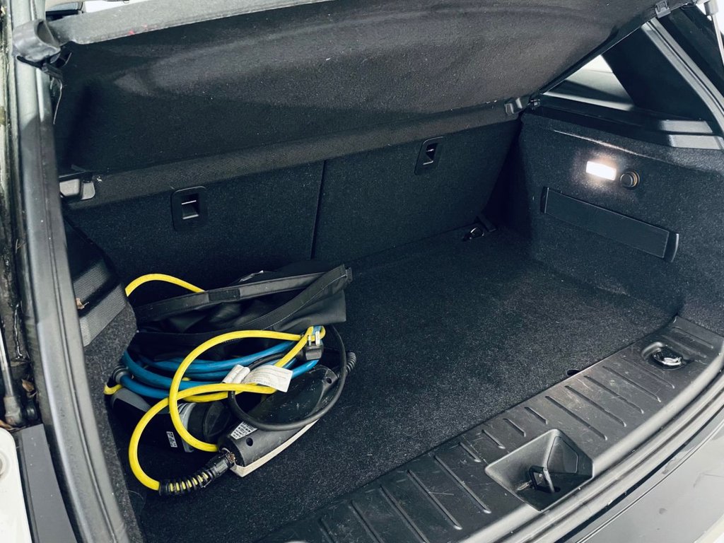 Used BMW i3 2017 for sale - 77048955: Photo 20