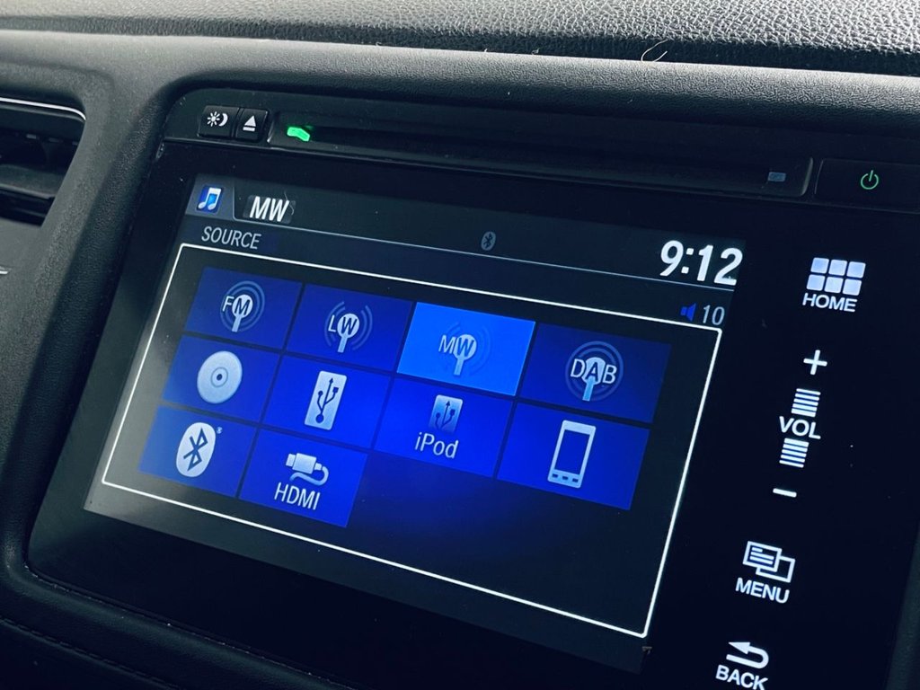 Used Honda HR-V 2018 for sale - 77780137: Photo 2