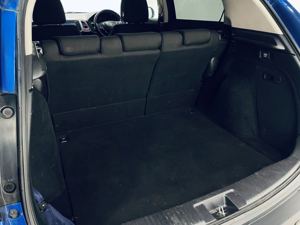 Used Honda HR-V 2018 for sale - 77780137: Photo 25