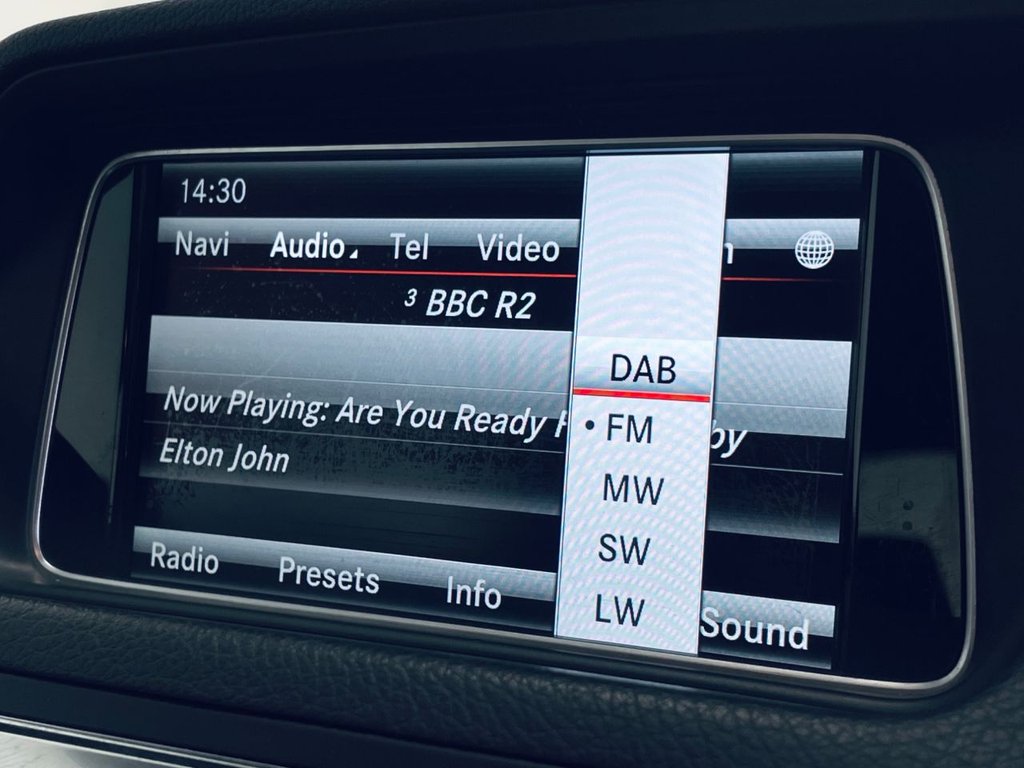 Used Mercedes-Benz E Class 2014 for sale - 77048708: Photo 13