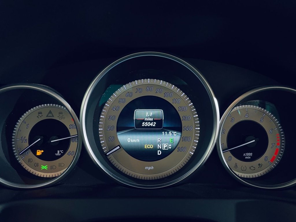 Used Mercedes-Benz E Class 2014 for sale - 77048708: Photo 16