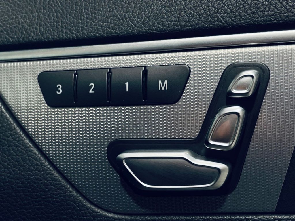 Used Mercedes-Benz E Class 2014 for sale - 77048708: Photo 8