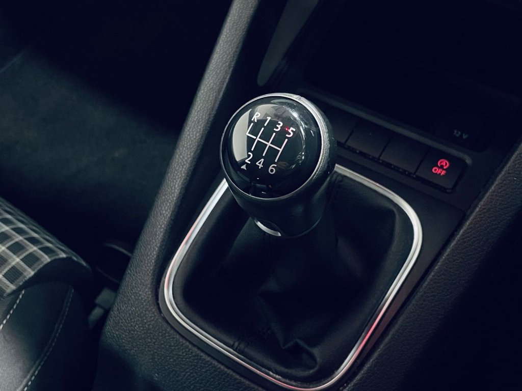 Used Volkswagen Scirocco 2017 for sale - 77627391: Photo 19