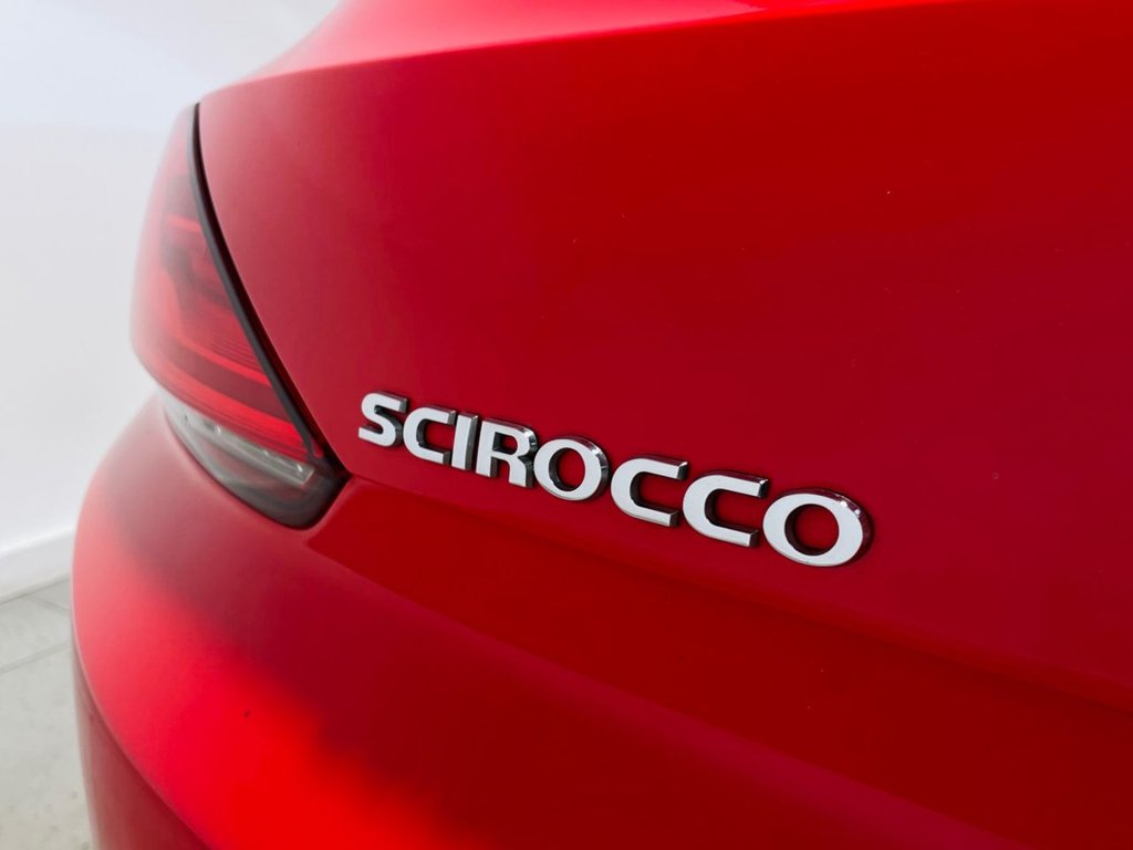 Used Volkswagen Scirocco 2017 for sale - 77627391: Photo 32