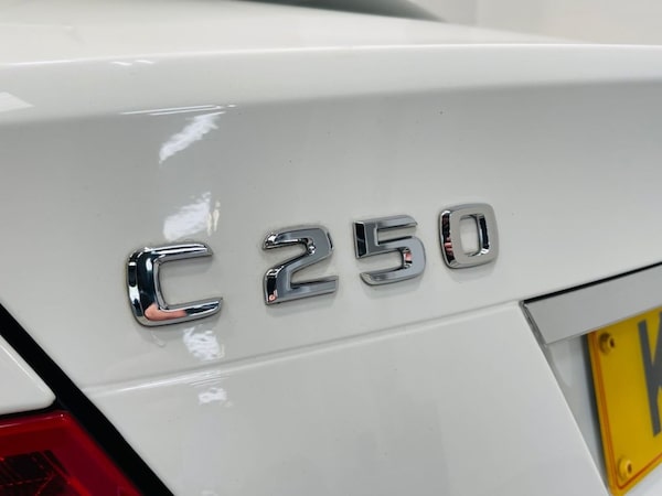 Used Mercedes-Benz C-Class 2013 for sale - 76190770: Photo 23